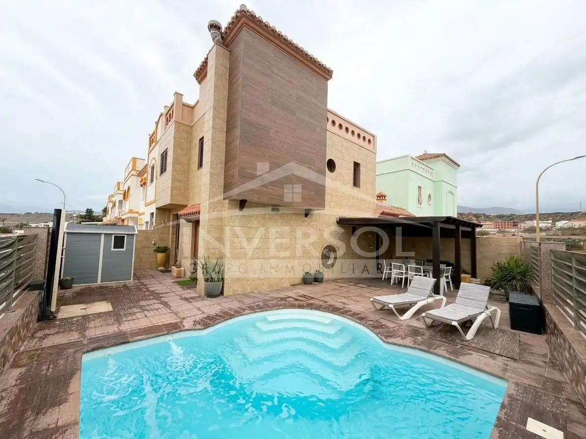 Adosado con piscina en venta en Calle el Timonel 2, imagen 18