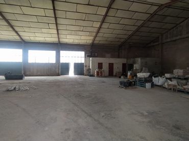 Capannone industriale in affitto a Avenida Gandia