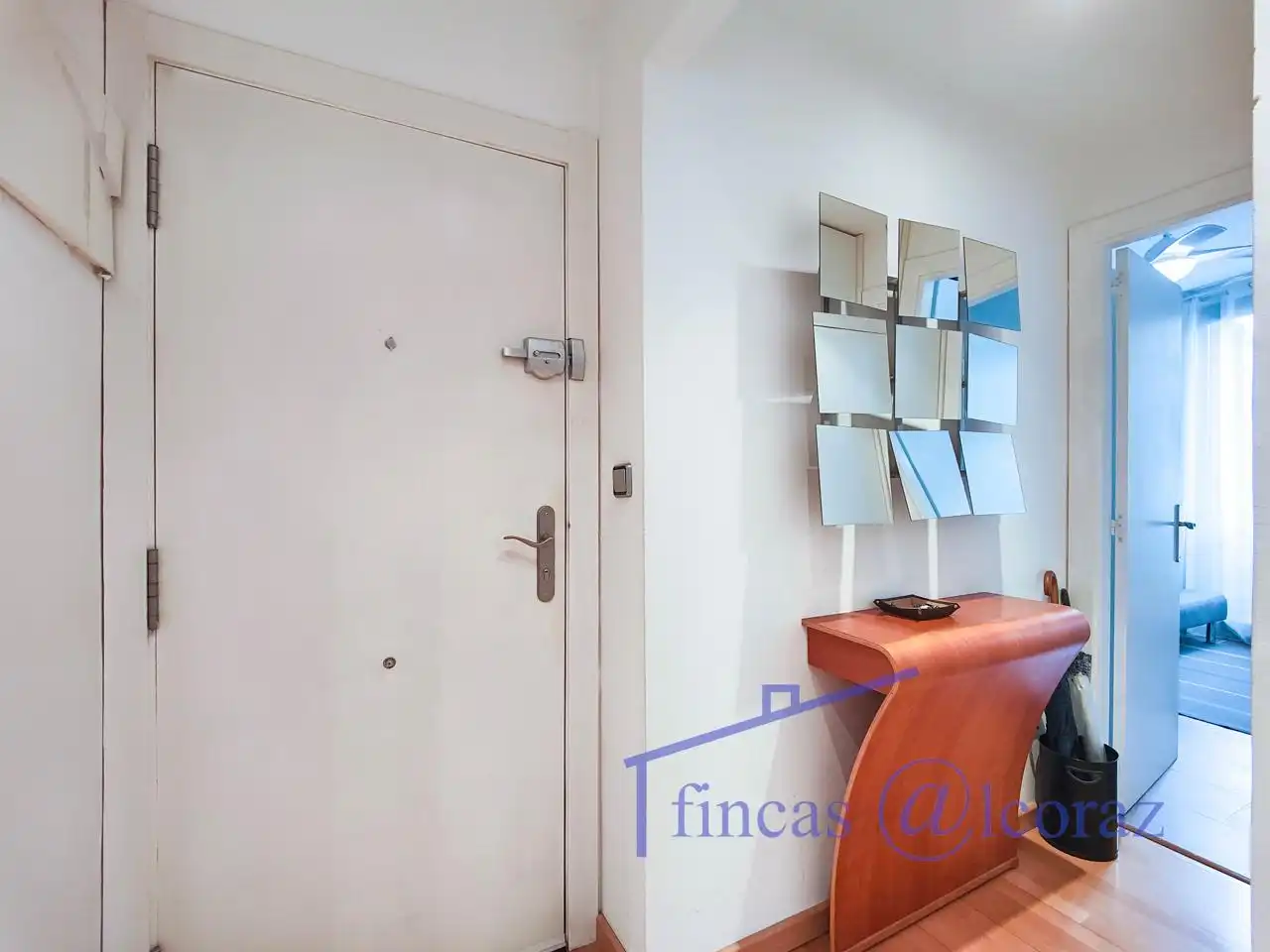 Flat with lift for sale in Calle Ramiro el Monje, imagen 2