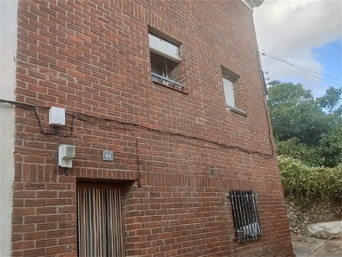 Vista exterior de Piso en venta en Sacedón con Jardín privado y Amueblado