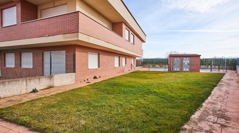 Foto 3 de Dúplex en venda a Calle Río Lavilla, 8, Castañares de Rioja, La Rioja