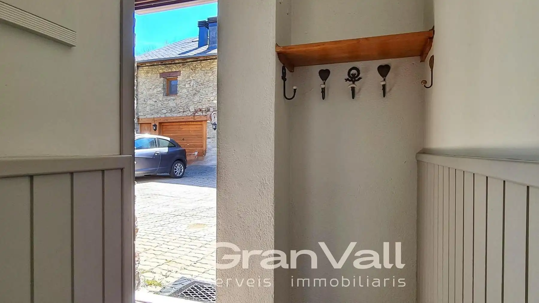 Casa adosada en venda en Fontanals de Cerdanya amb Calefacció