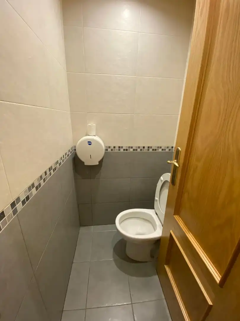 Bany de Local en venda en Donostia - San Sebastián 