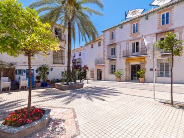 Wohngebäude zum Verkauf in Marbella Centro
