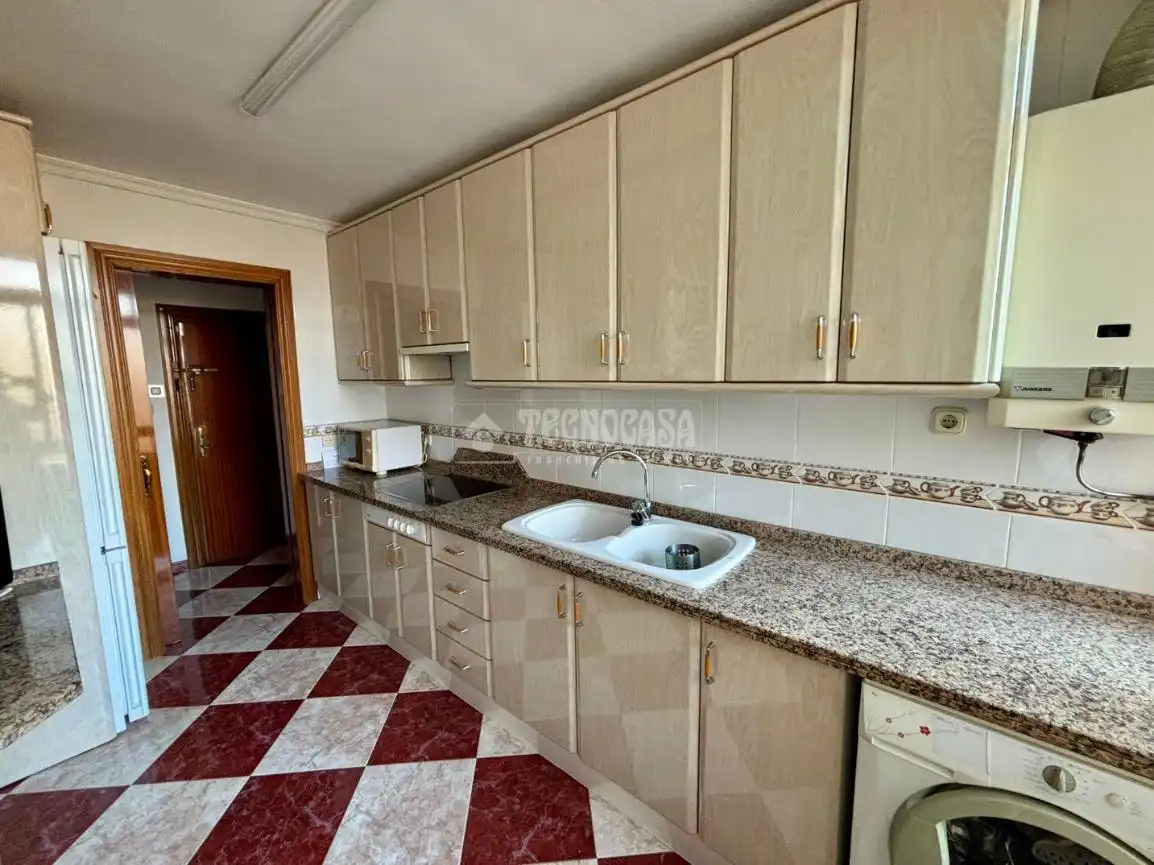Cocina de Piso en venta en Málaga con Aire acondicionado, Balcón y Alarma