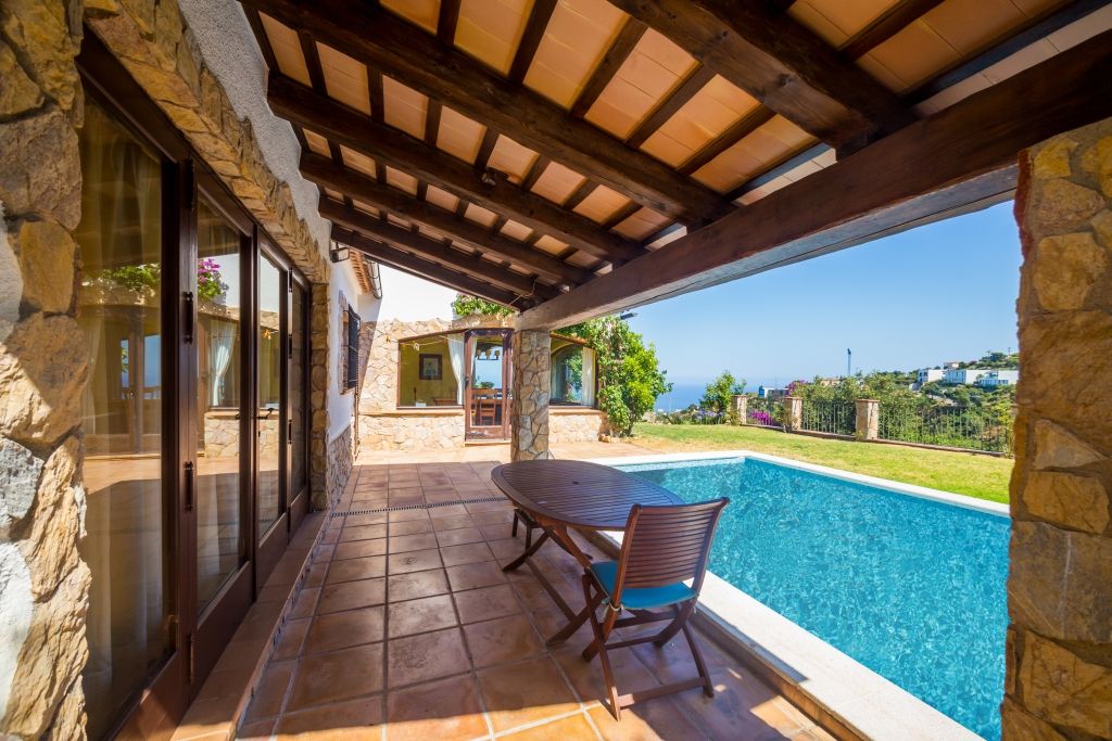 Swimming pool of House or chalet for sale in Castell-Platja d'Aro  with Air Conditioner, Heating and Private garden