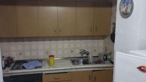 Foto 4 de Casa adosada en venda a Calle Calle Alfonso XII, Santa Cruz del Comercio, Granada