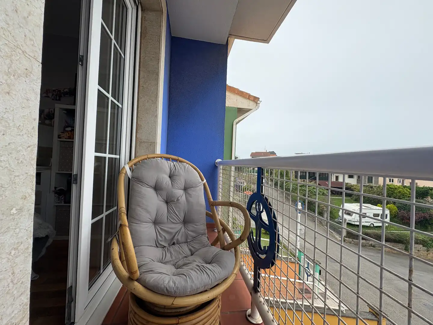 Terrasse von Einfamilien-Reihenhaus zum Verkauf in Carreño mit Heizung, Parkett und Terrasse