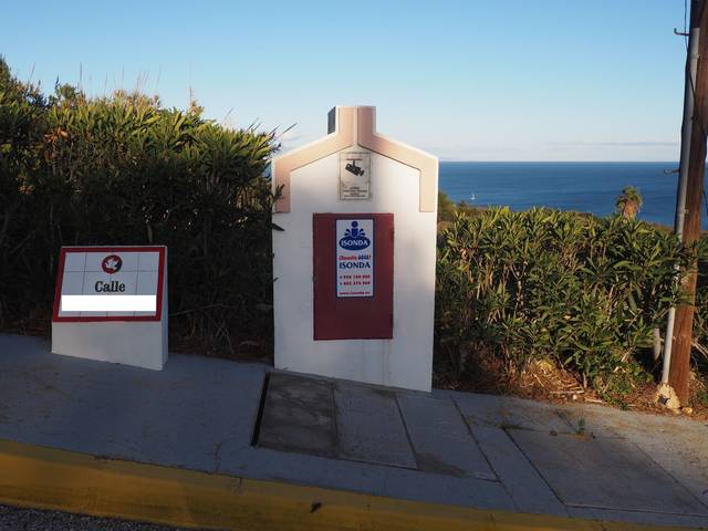 Terreno residencial en Venta en Avenida Sierra Morena, 32 en Chullera