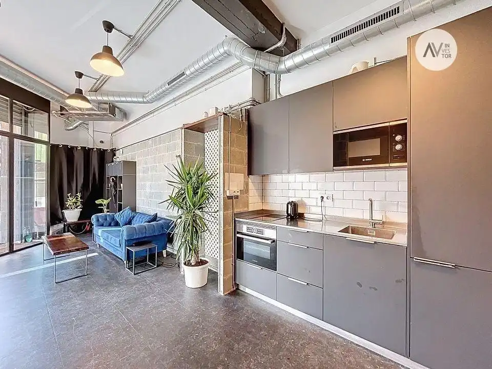 Cocina de Oficina de alquiler en Barcelona con Terraza y Amueblado