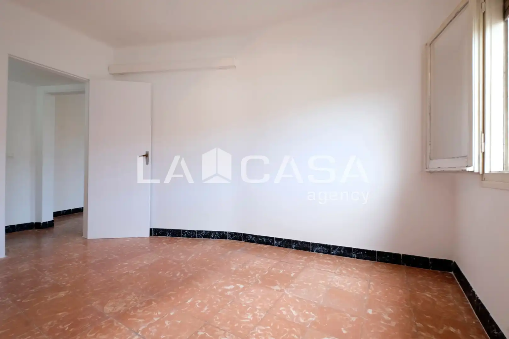 Piso en venta en Barcelona con Balcón