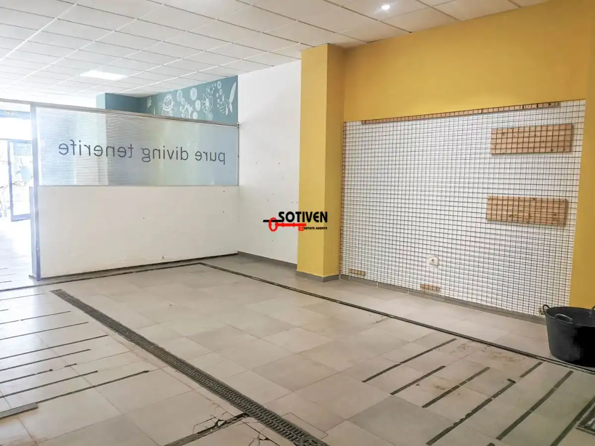 Local comercial en venda a La Plaza, imagen 3