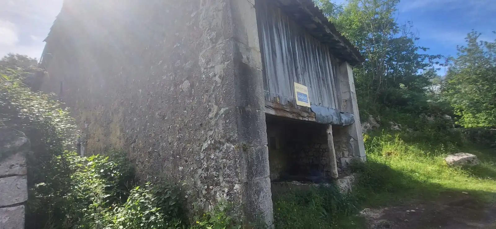 Country house zum Verkauf in Lugar Puertas, 2, Cabrales