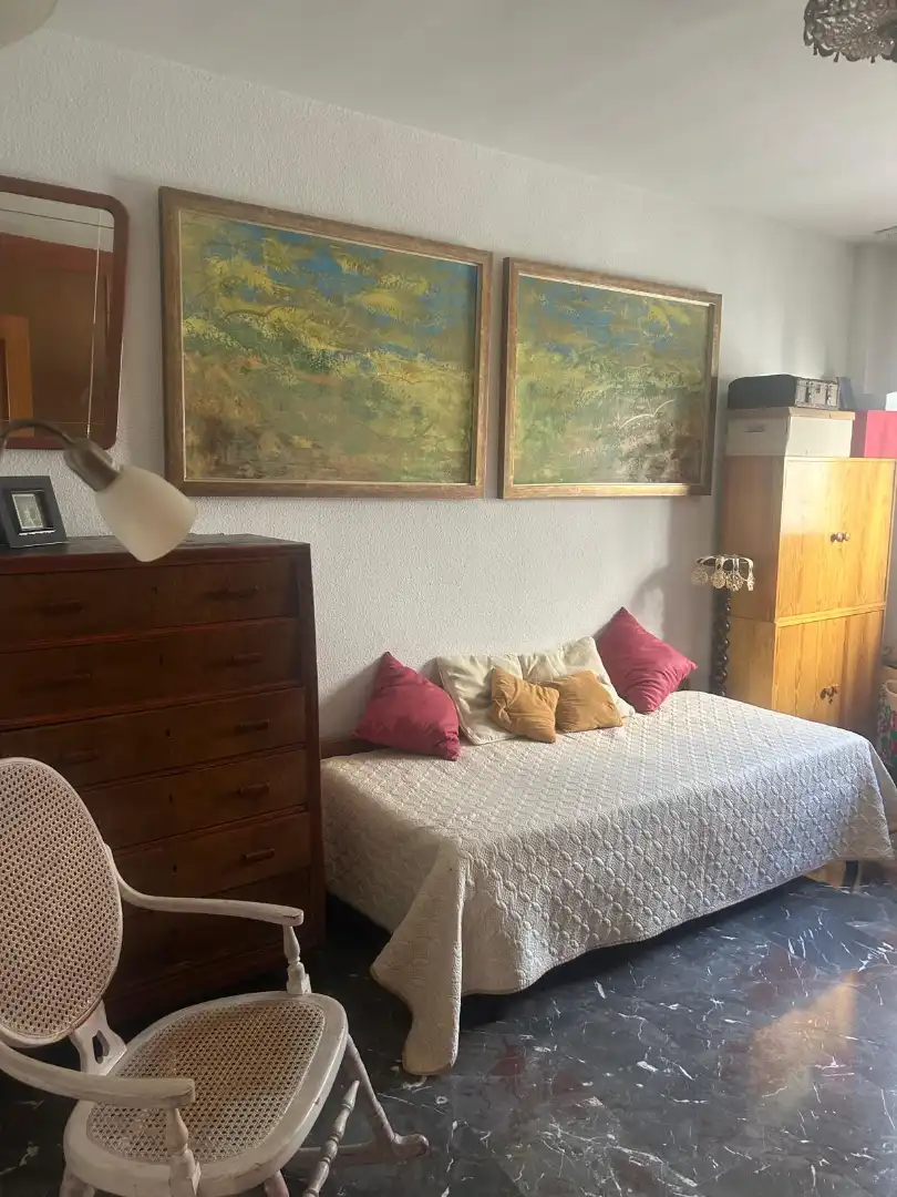 Dormitori de Pis en venda en Jaén amb Aire condicionat, Calefacció i Moblat