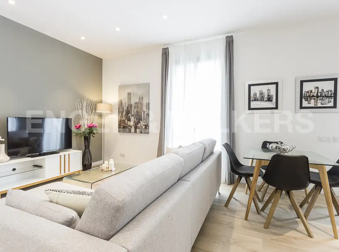 Living room of Flat for rent in Barcelona  with Air Conditioner, Heating and Furnished