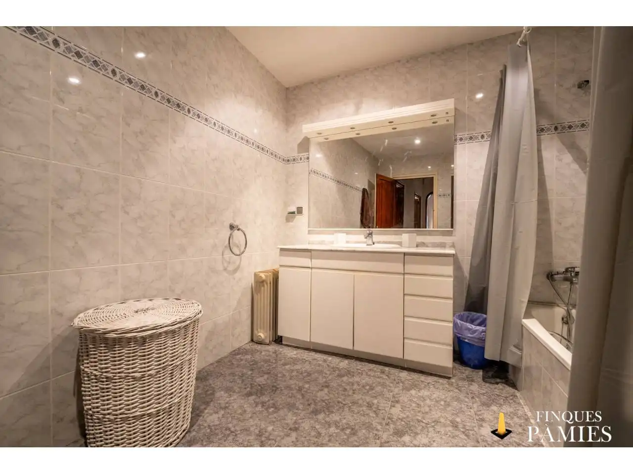 Baño de Casa o chalet en venta en Riudecols con Terraza y Alarma