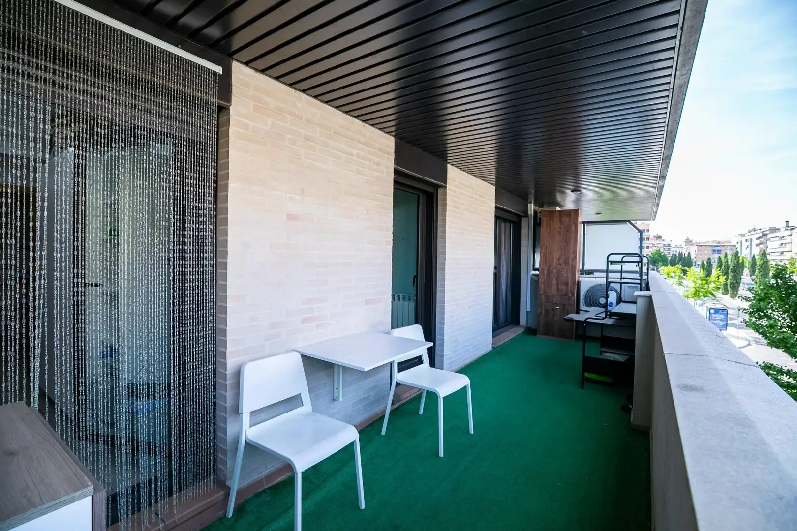 Terrasse von Wohnung zum Verkauf in Huesca mit Klimaanlage, Heizung und Privatgarten