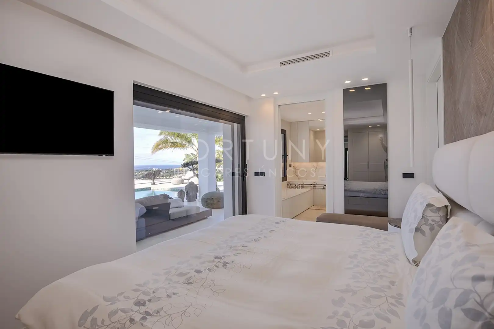 Habitación de Casa o chalet en venta en Marbella con Aire acondicionado, Calefacción y Jardín privado
