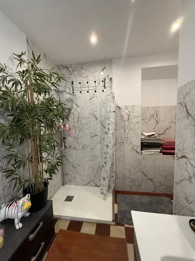 Bany de Casa o xalet en venda en Chimeneas amb Aire condicionat, Calefacció i Jardí privat