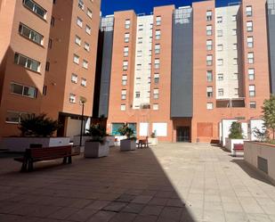 Vista exterior de Pis en venda en  Huelva Capital amb Aire condicionat i Terrassa