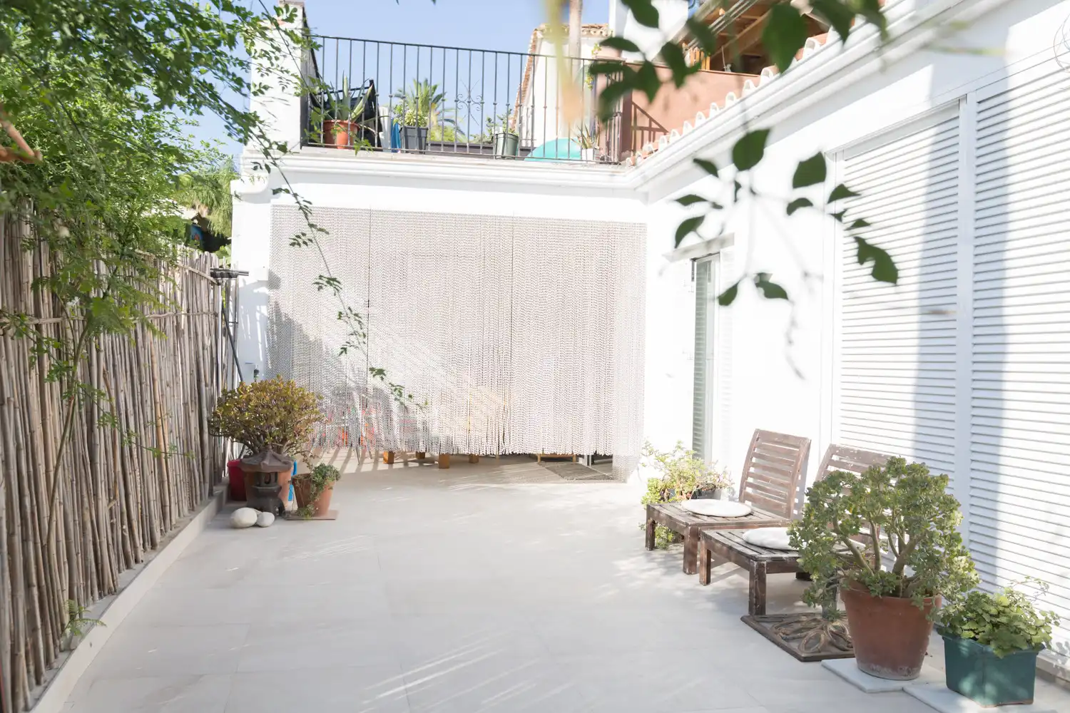 Ground floor for rent in Bello Horizonte - Lindasol