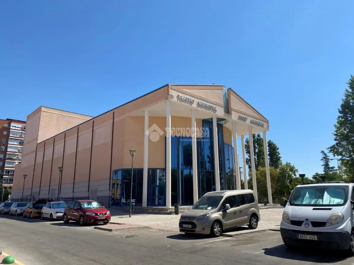 Exterior view of Flat for sale in Fuenlabrada  with Heating