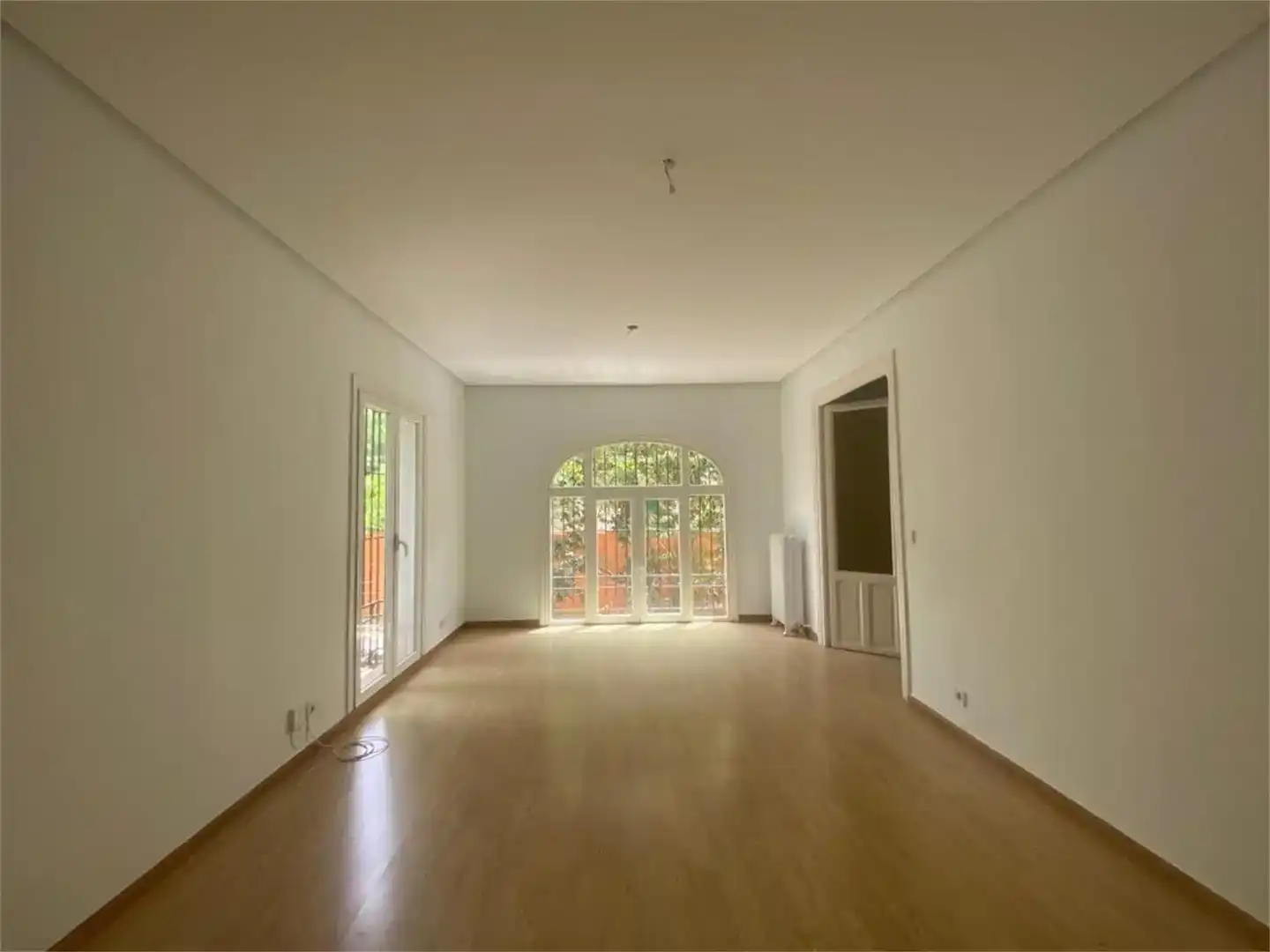 Sala de estar de Casa o chalet de alquiler en Madrid con Jardín privado, Parquet y Balcón