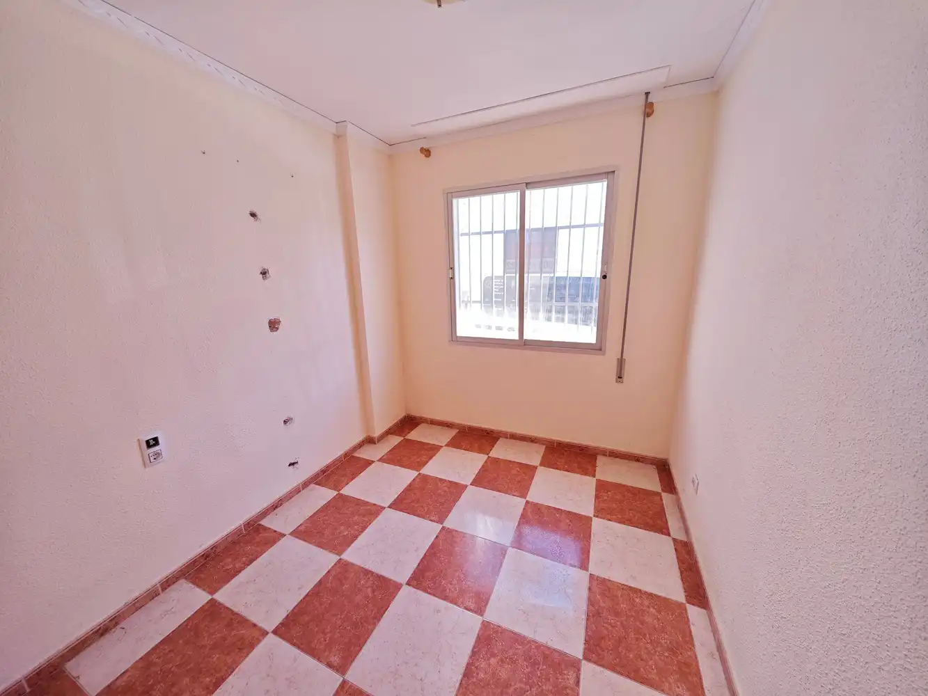 Habitación de Piso en venta en Almoines