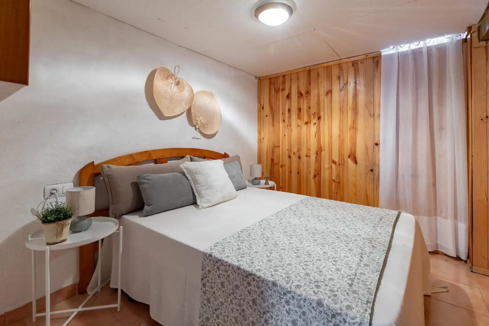 Dormitori de Casa o xalet en venda en Mogente / Moixent amb Jardí privat, Terrassa i Traster