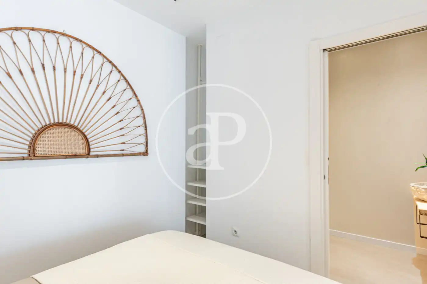 Bedroom of Flat for sale in Valencia  with Air Conditioner, Heating and Furnished