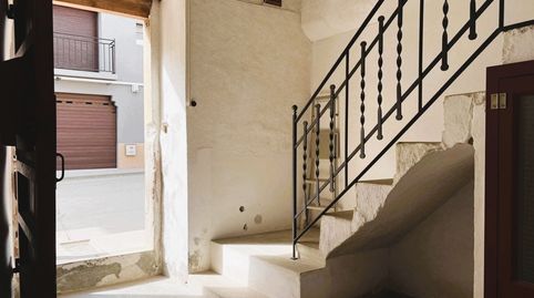 CASA EN VENDA AMB MOLT POTENCIAL AL CENTRE DARBECA