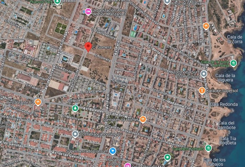 Vista exterior de Apartament en venda en Torrevieja amb Aire condicionat, Calefacció i Terrassa