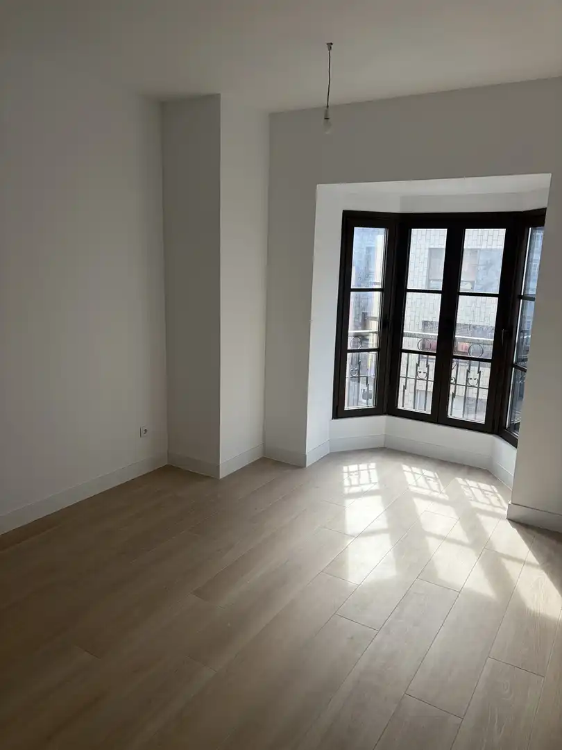 Bedroom of Flat for sale in Gijón   with Storage room