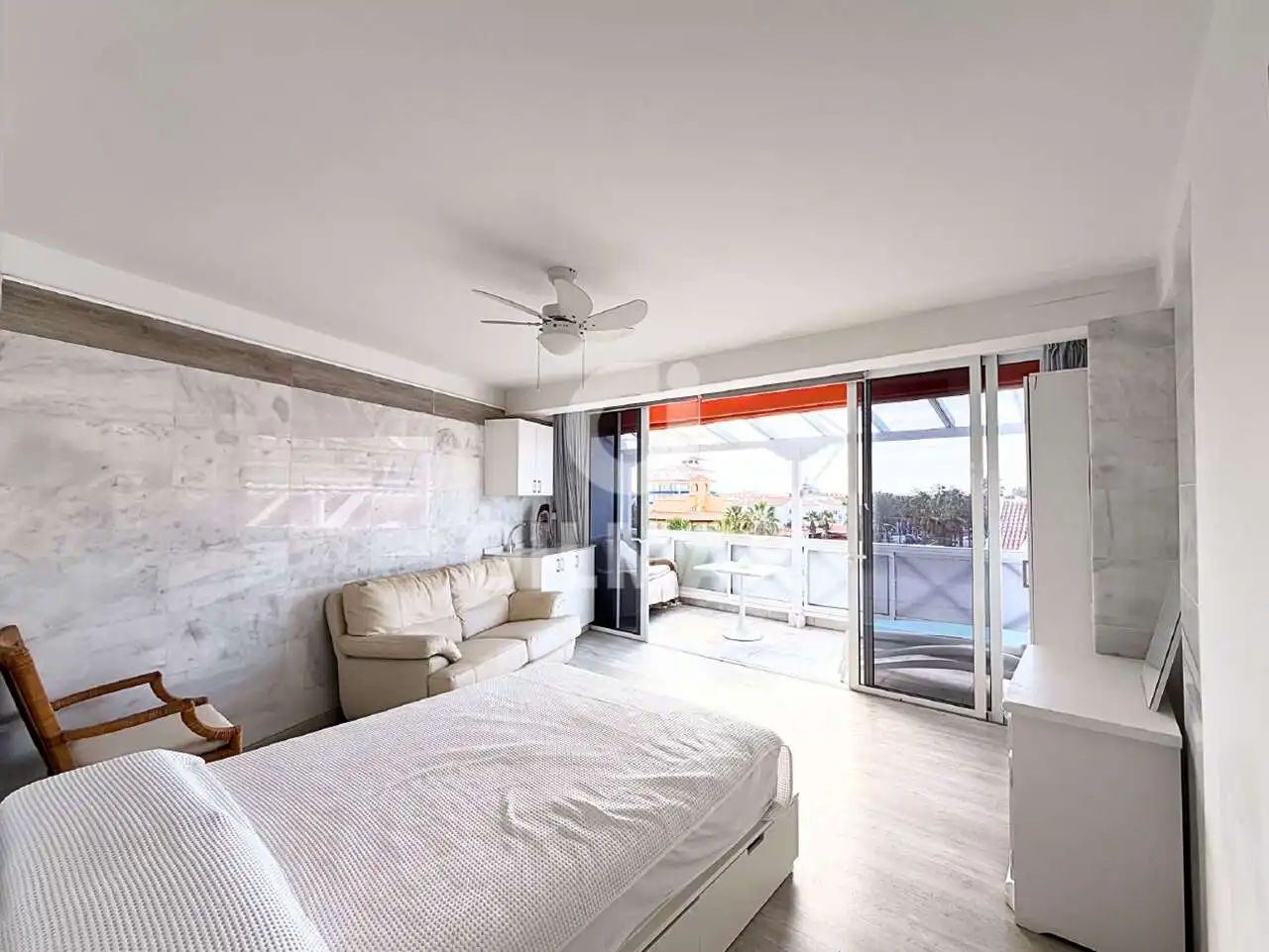 Habitación de Dúplex en venta en Arona con Terraza, Piscina y Amueblado