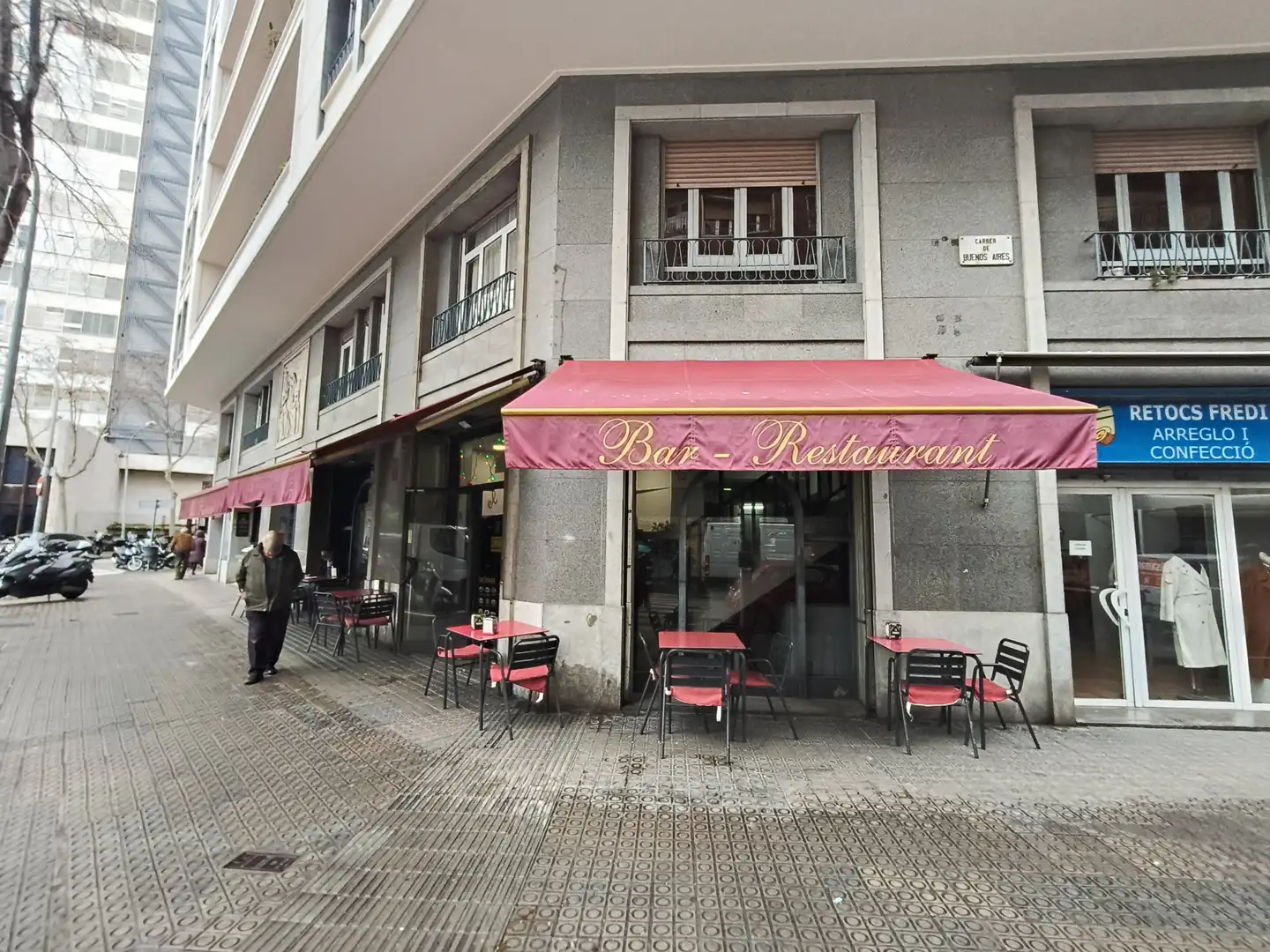 Local en traspaso en Barcelona con Terraza y Amueblado