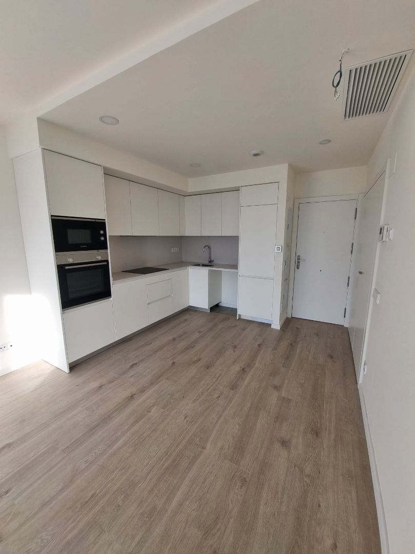 Kitchen of Flat to rent in Badalona  with Air Conditioner