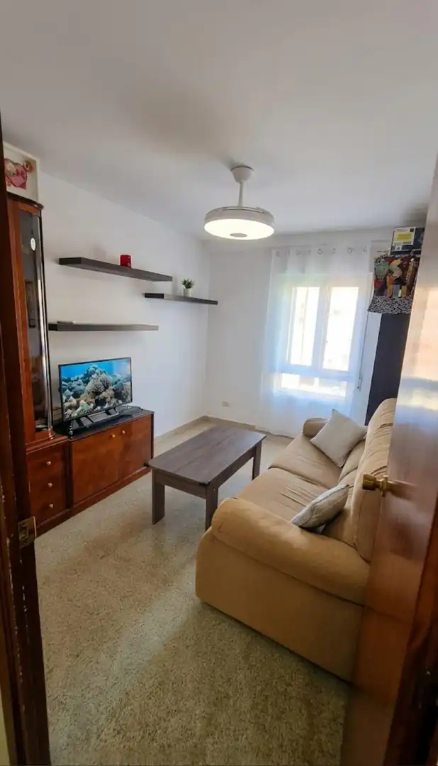Sala d'estar de Pis en venda en Zaragoza amb Calefacció
