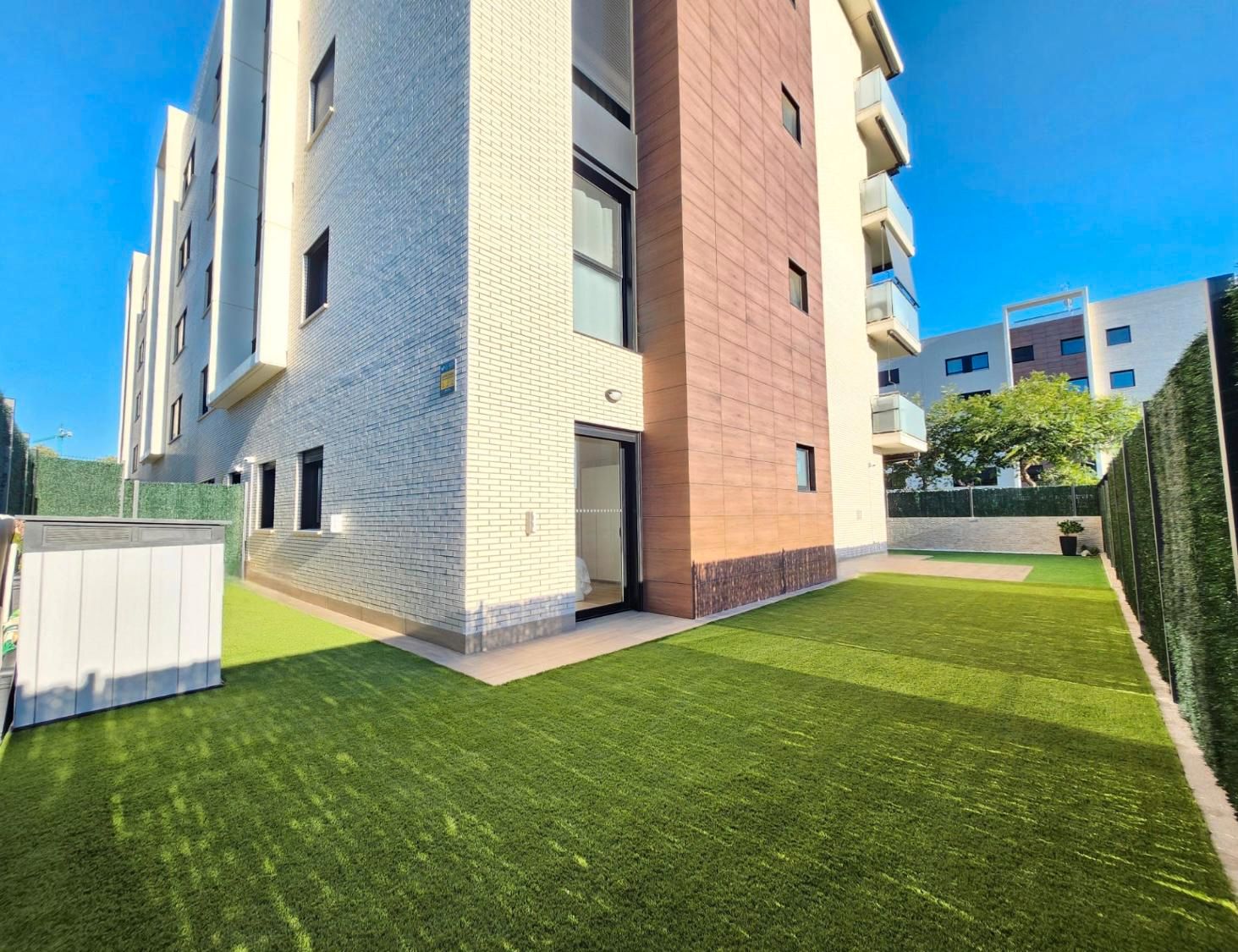 Exterior view of Planta baja for sale in Salou  with Air Conditioner, Heating and Parquet flooring