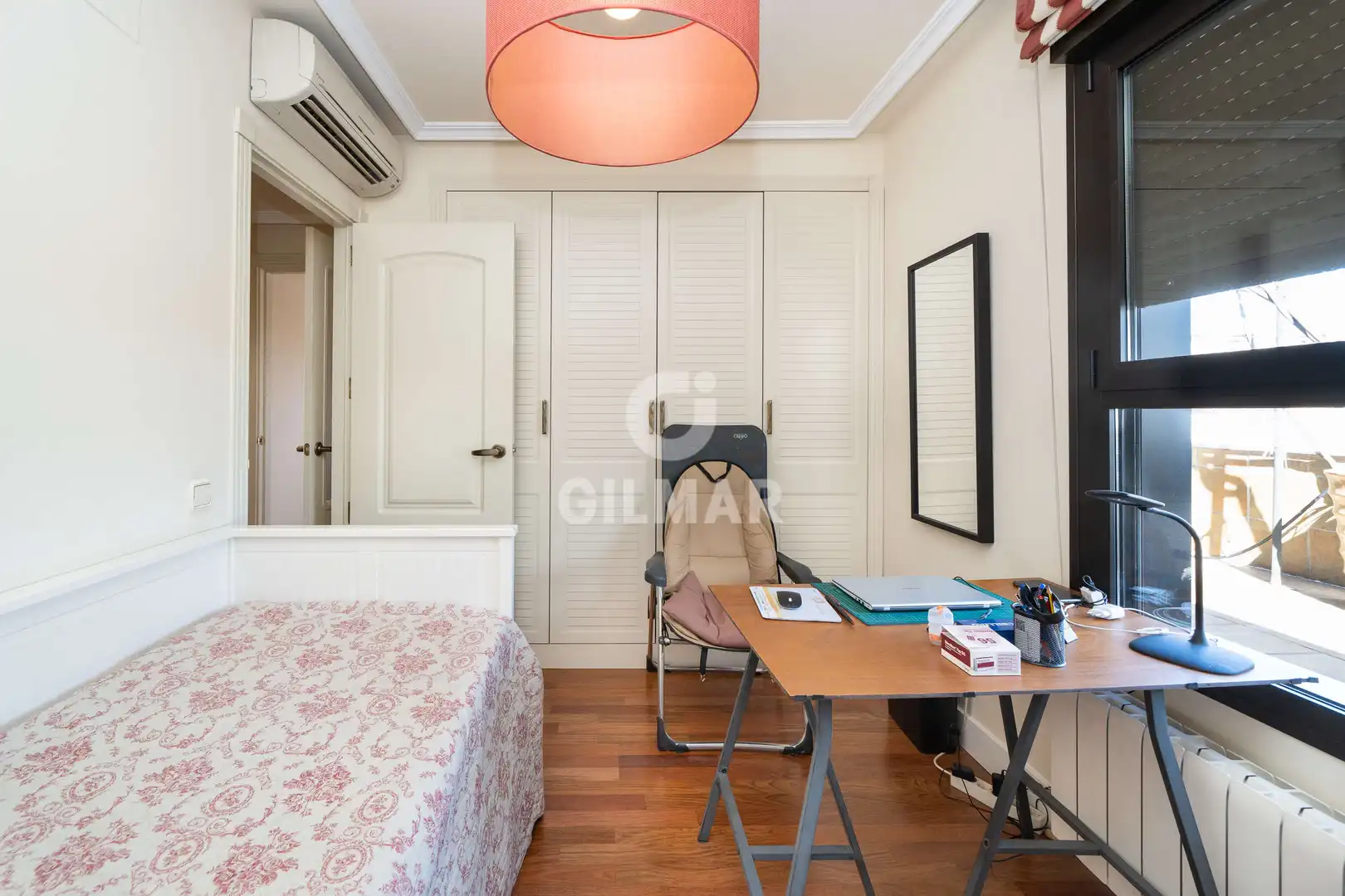 Habitación de Ático en venta en Madrid con Calefacción, Jardín privado y Trastero