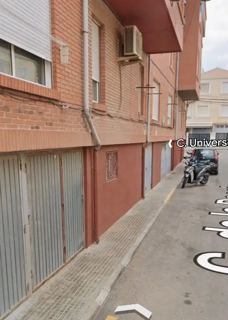 Vista exterior de Pis en venda en Elda