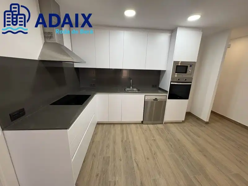 Kitchen of Ground floor for sale in Roda de Berà