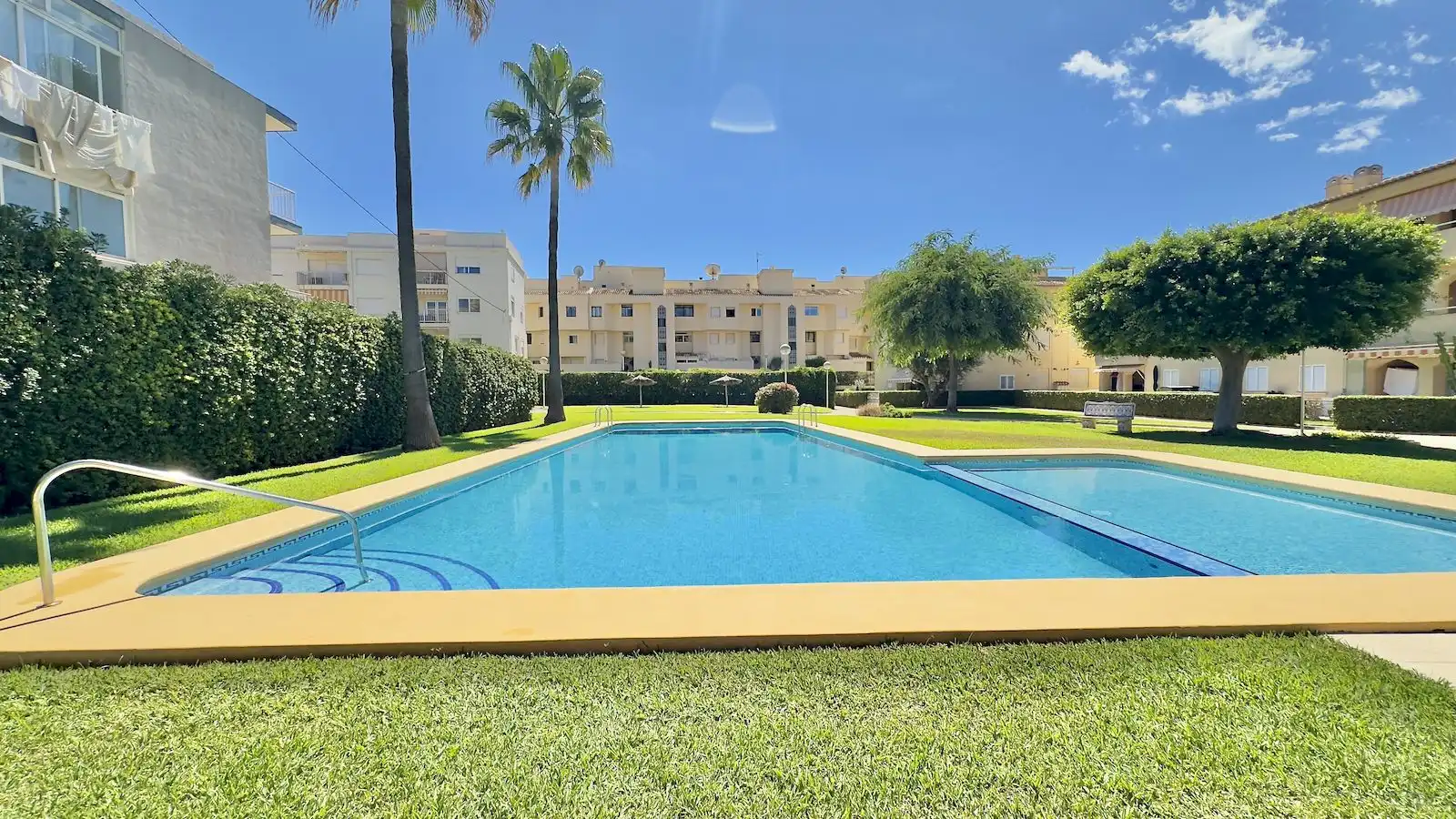 Swimming pool of Apartments for sale in Jávea / Xàbia  with Air Conditioner, Heating and Private garden