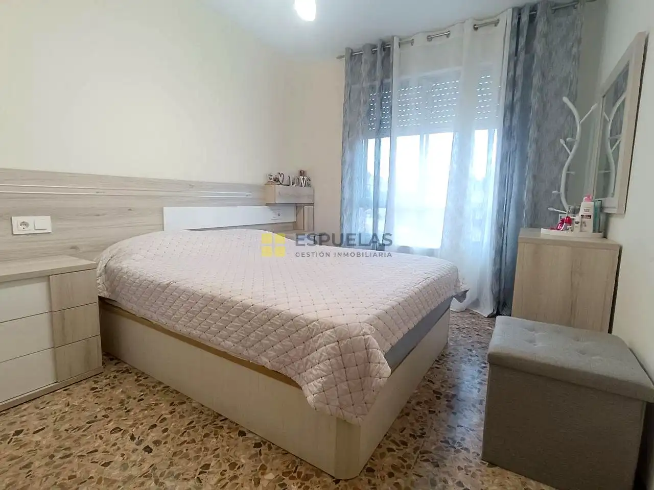 Schlafzimmer von Wohnung zum Verkauf in Arnedo mit Heizung, Abstellraum und Möbliert