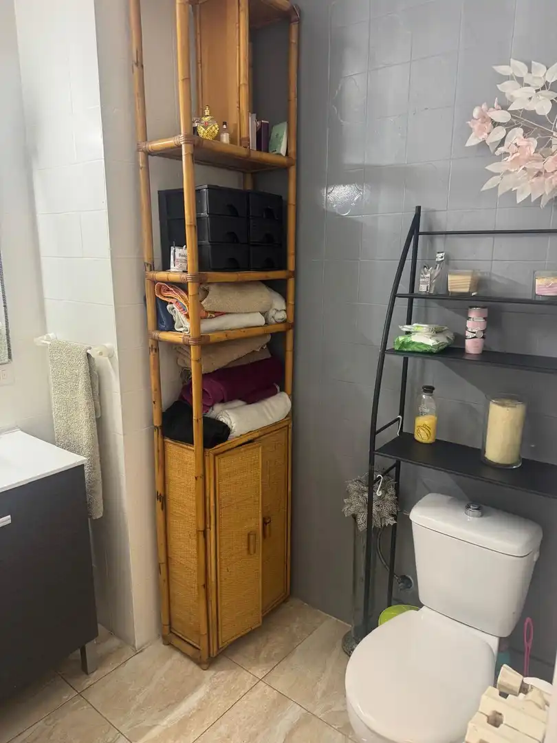 Bany de Àtic en venda en Salt amb Calefacció i Terrassa