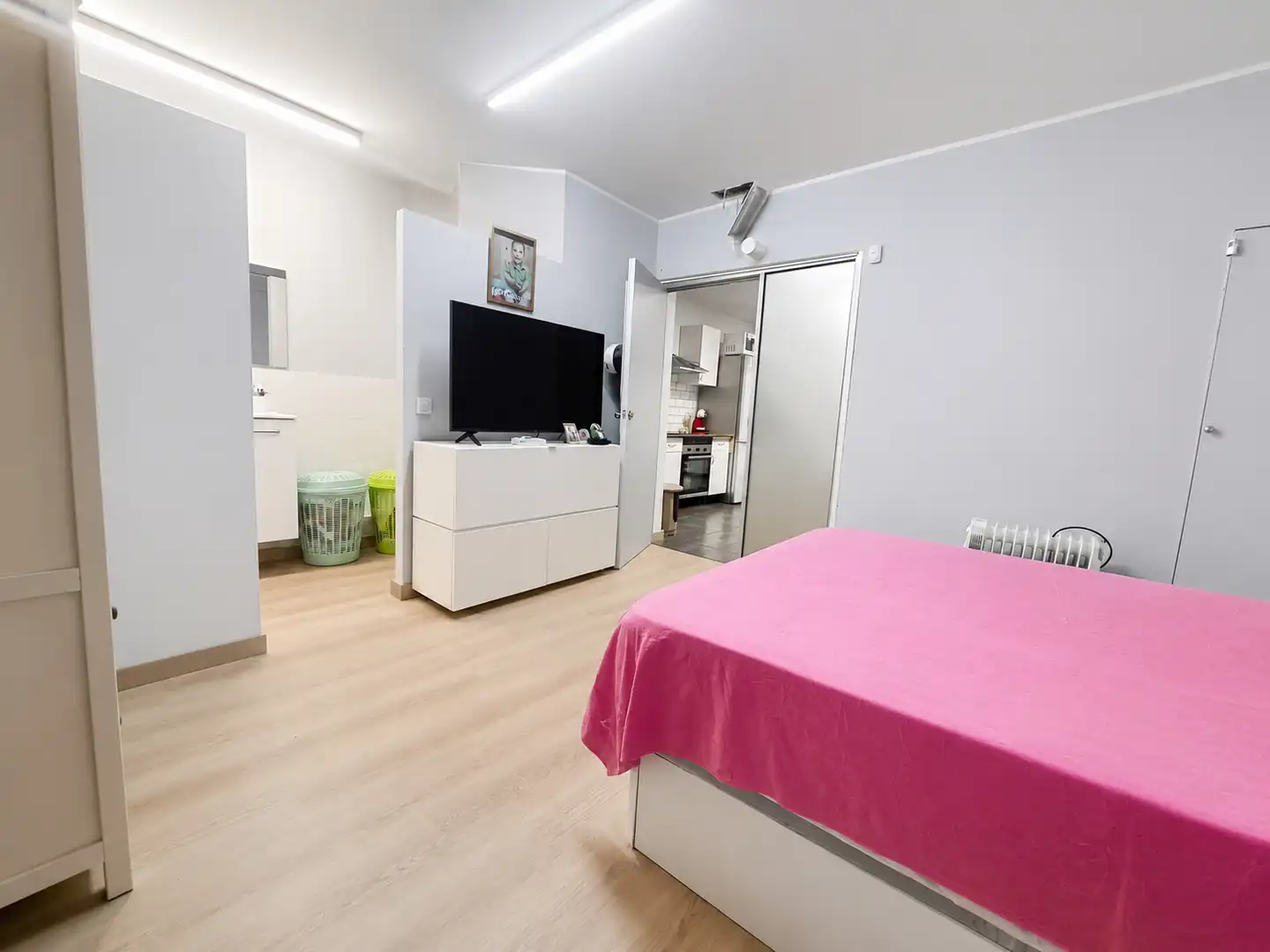 Dormitori de Local en venda en Barcelona amb Aire condicionat