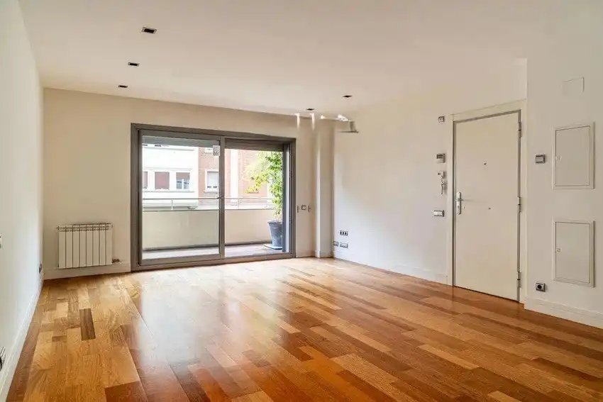 Sala de estar de Apartamento en venta en Barcelona con Aire acondicionado, Parquet y Terraza