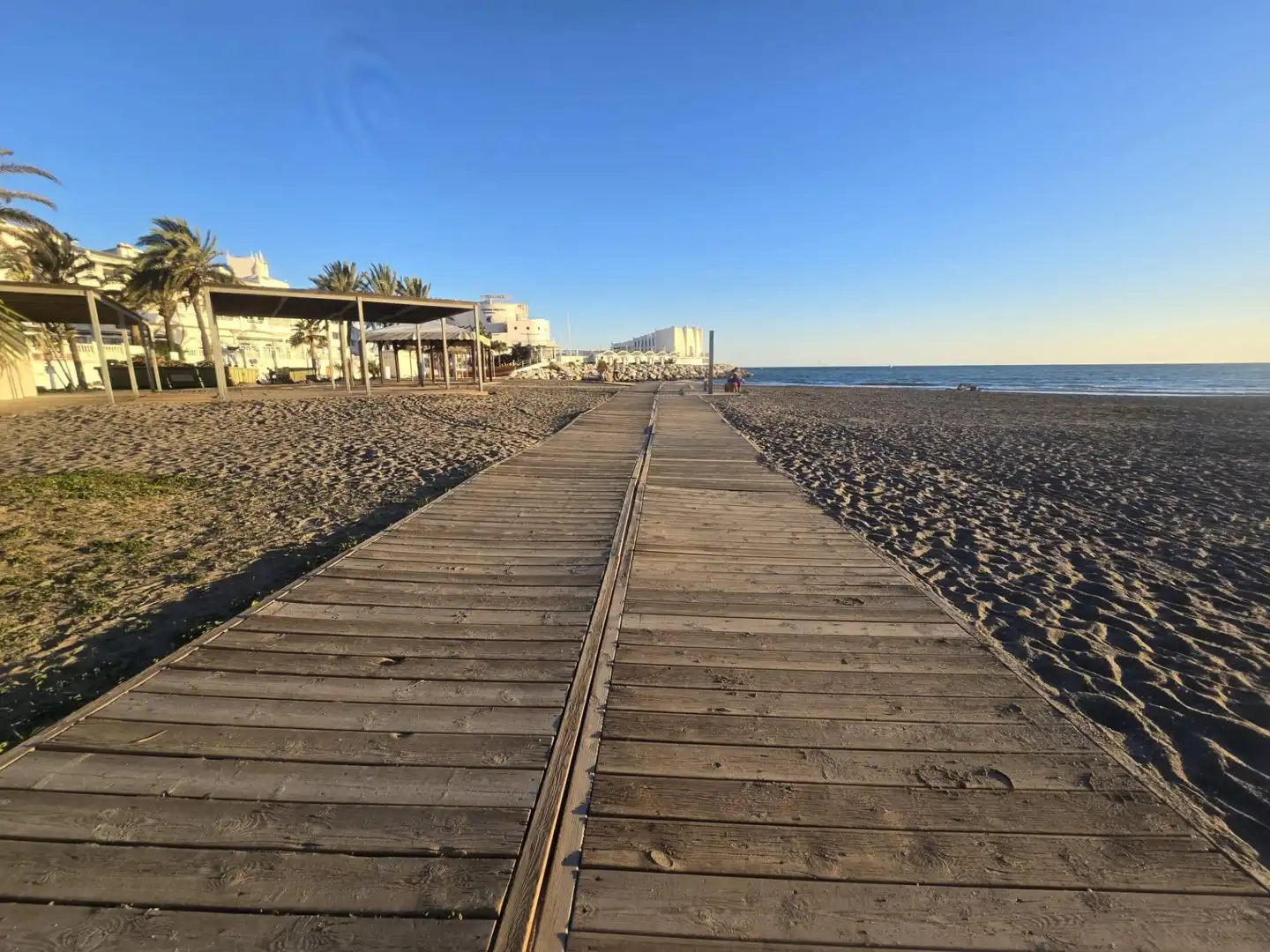 Vista exterior de Pis en venda en Benalmádena amb Aire condicionat, Terrassa i Moblat