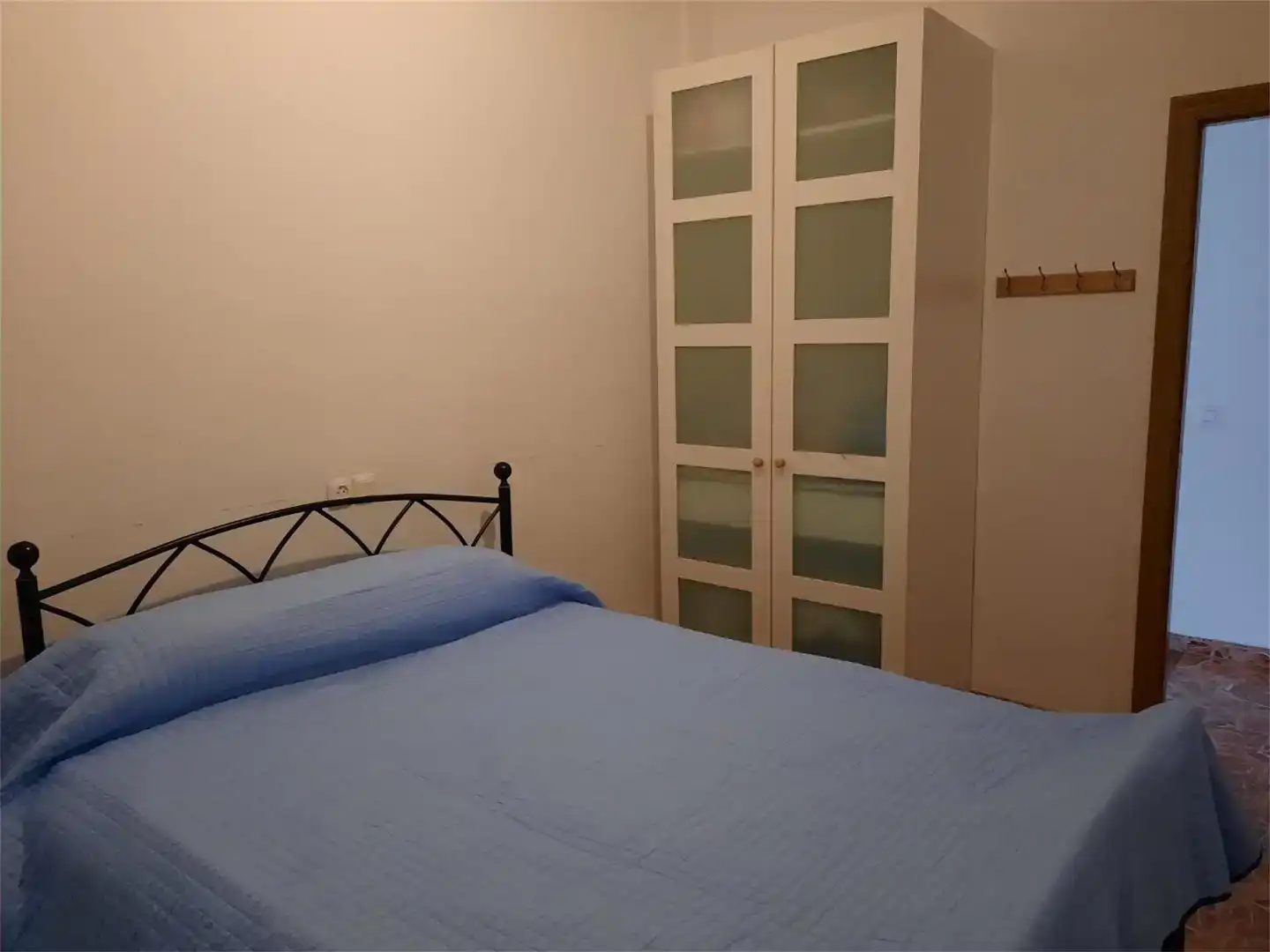 Dormitori de Finca rústica en venda en Belmez amb Aire condicionat, Jardí privat i Traster