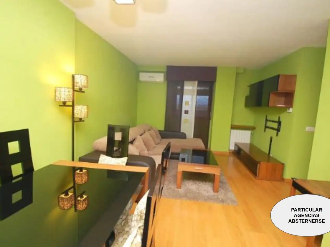 Sala d'estar de Àtic en venda en Alcalá de Henares amb Aire condicionat, Calefacció i Parquet