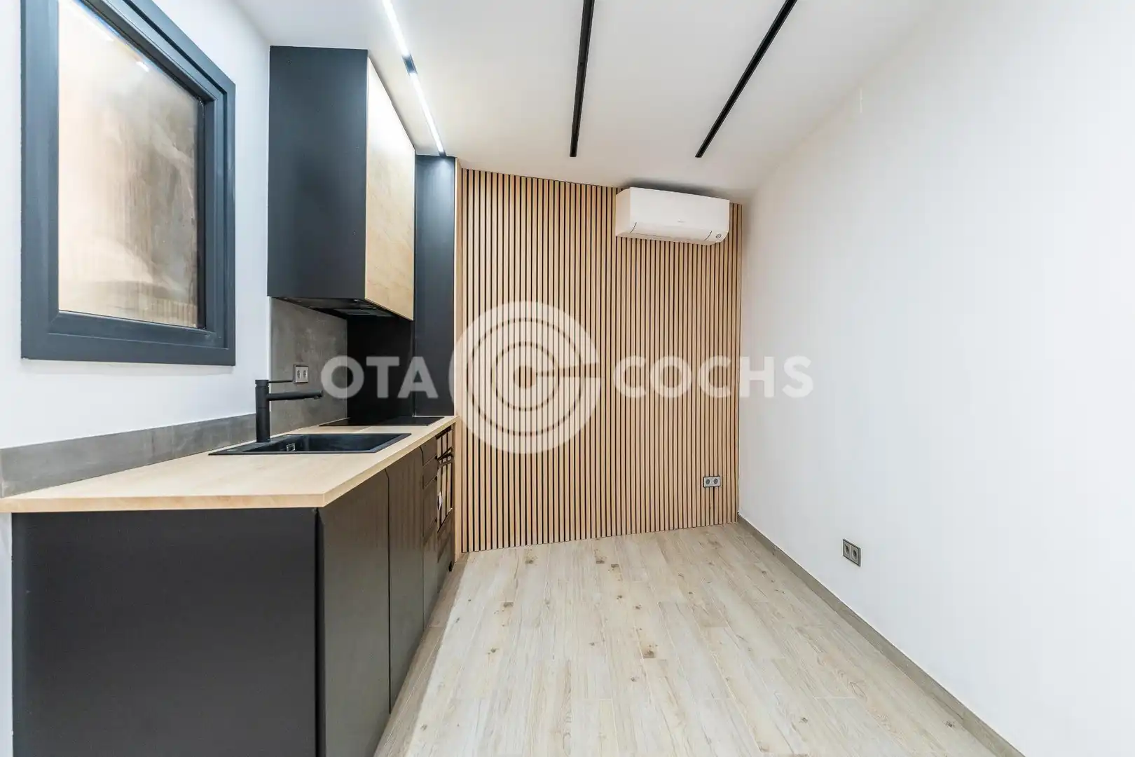 Gewerbefläche zum Verkauf in Carrer de Cervantes, imagen 2